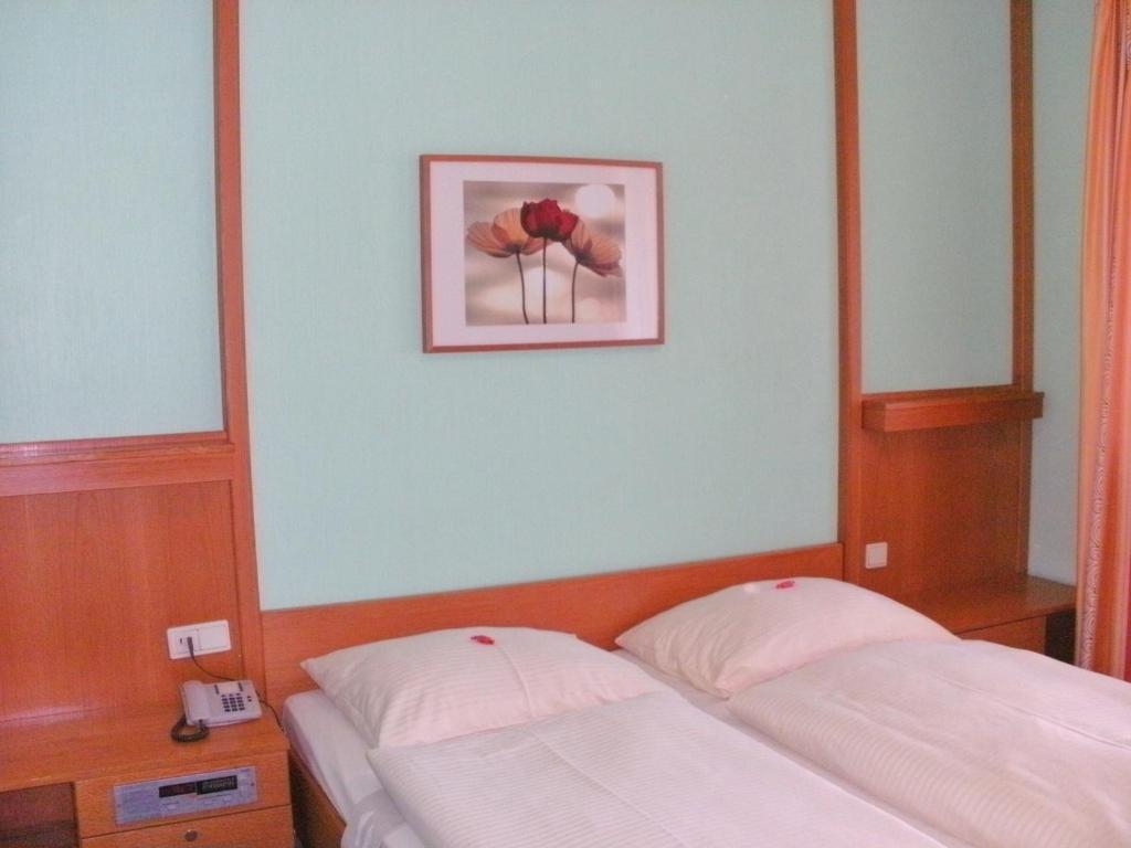 Gasthof Landhotel Gruner Baum Cadolzburg 객실 사진