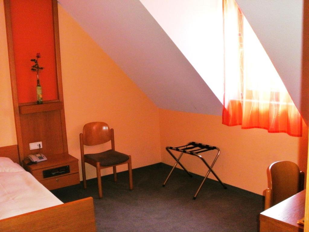 Gasthof Landhotel Gruner Baum Cadolzburg 외부 사진