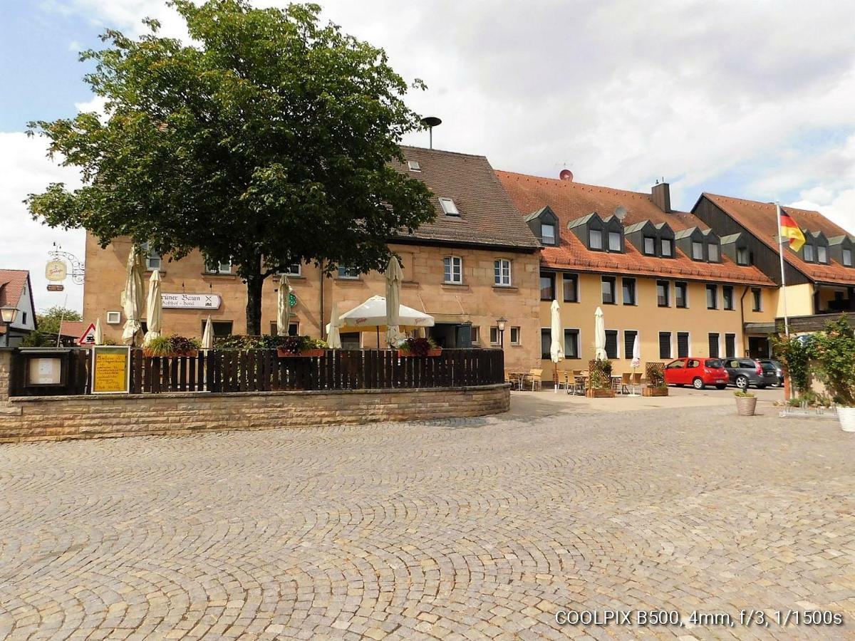 Gasthof Landhotel Gruner Baum Cadolzburg 외부 사진