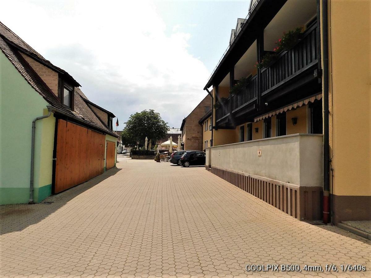 Gasthof Landhotel Gruner Baum Cadolzburg 외부 사진